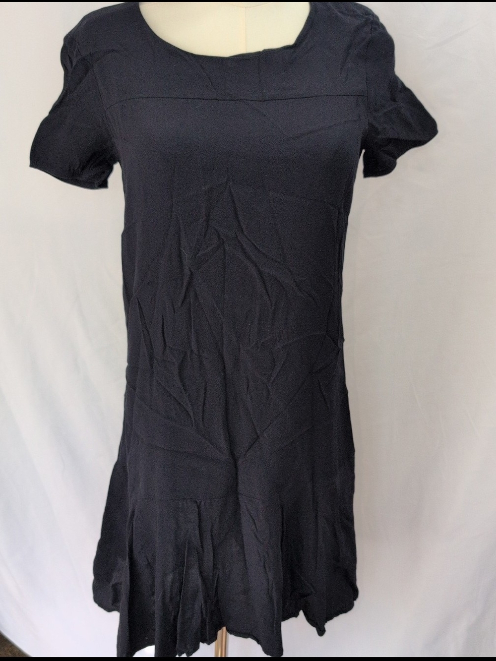 GAP Short Sleeve Zip Up Navy Dress. Will iron
